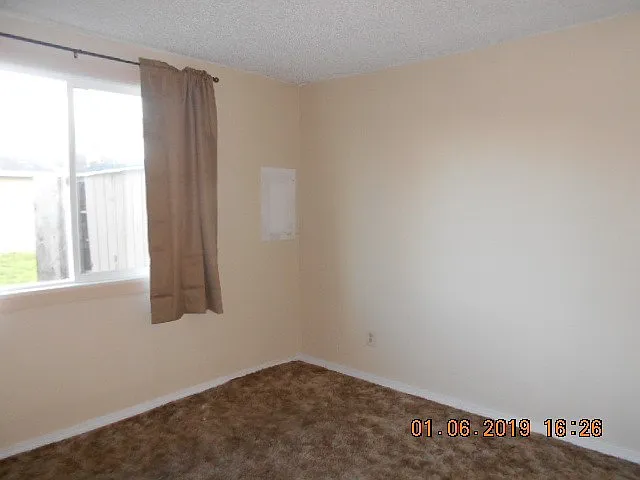 1124 Fordney St — Photo 5