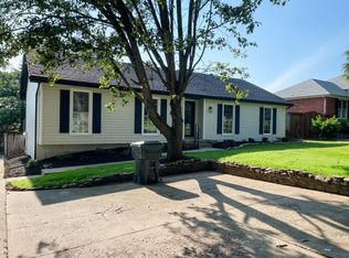 4604 Stony Brook Dr, Jeffersontown, KY 40299