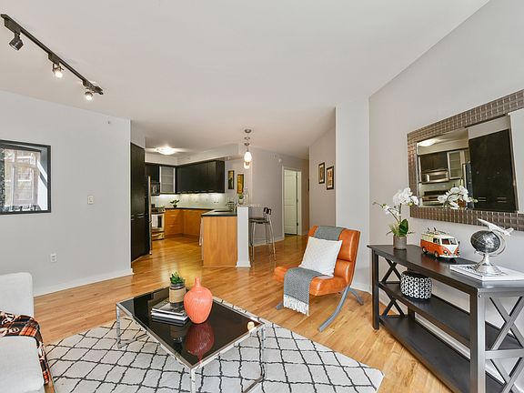 5th image of 177 Townsend St Unit 438