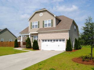 159 Avendale Dr, Rocky Point, NC 28457