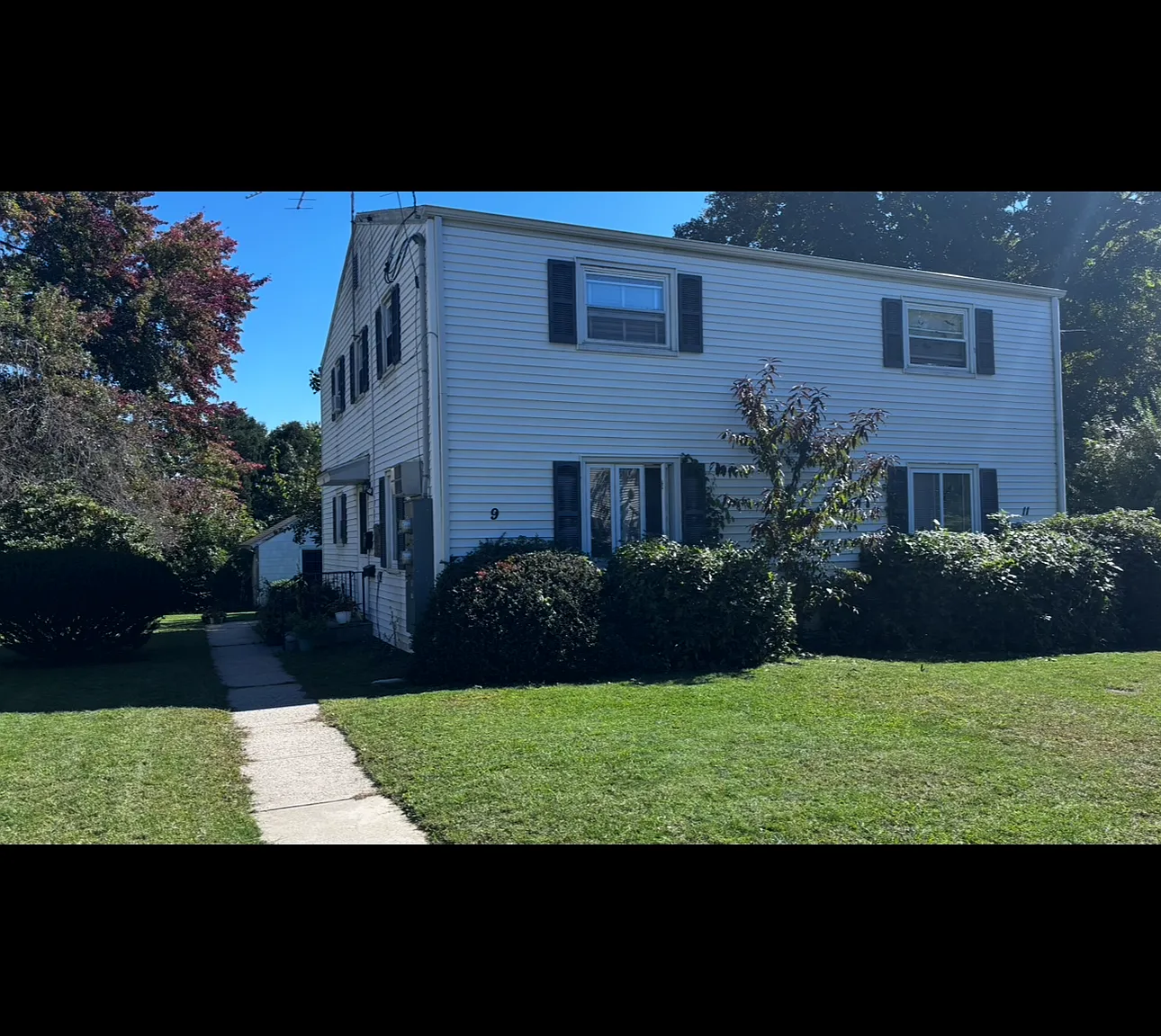 3 bed, 950 sqft, $2,090 — Photo 1
