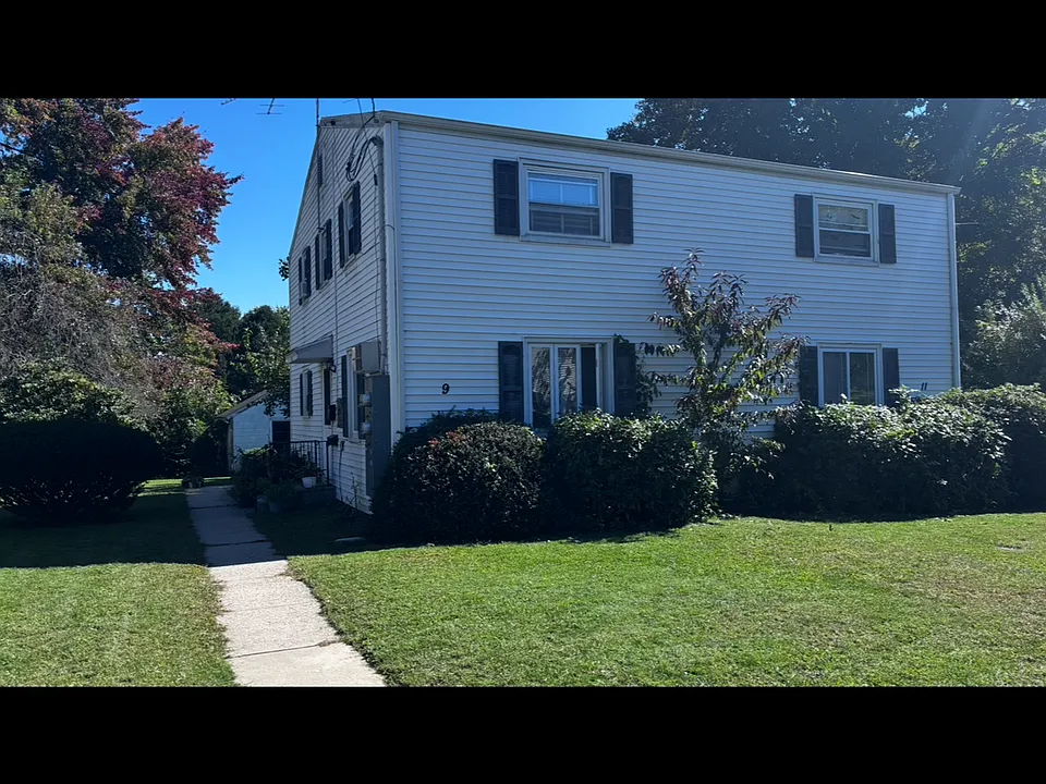 9 Trefoil Ct