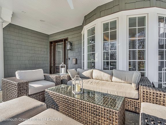 5th image of 502 Brighton Ave