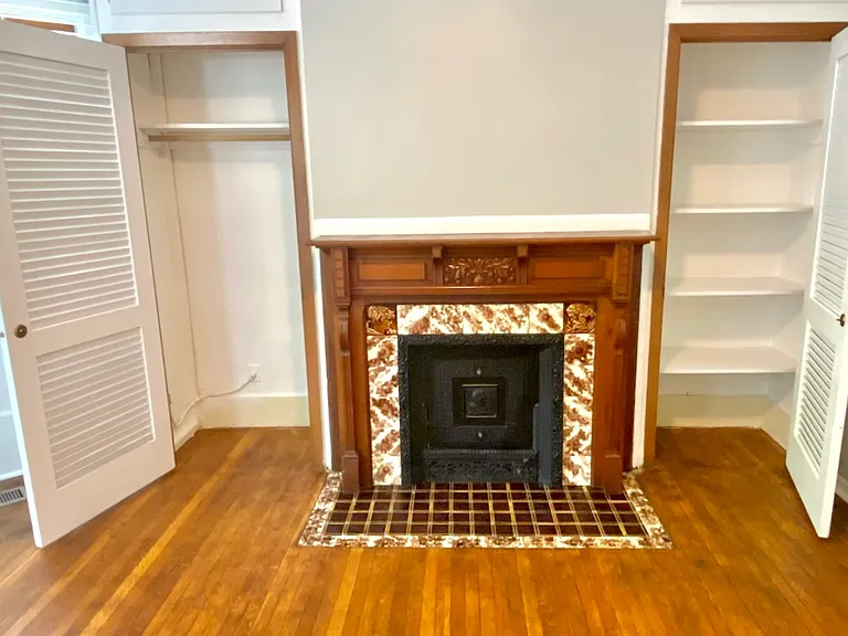 4923 Cass St #1 — Photo 8