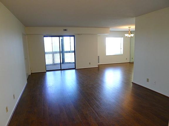 4th image of 8350 Greensboro Dr APT 1022