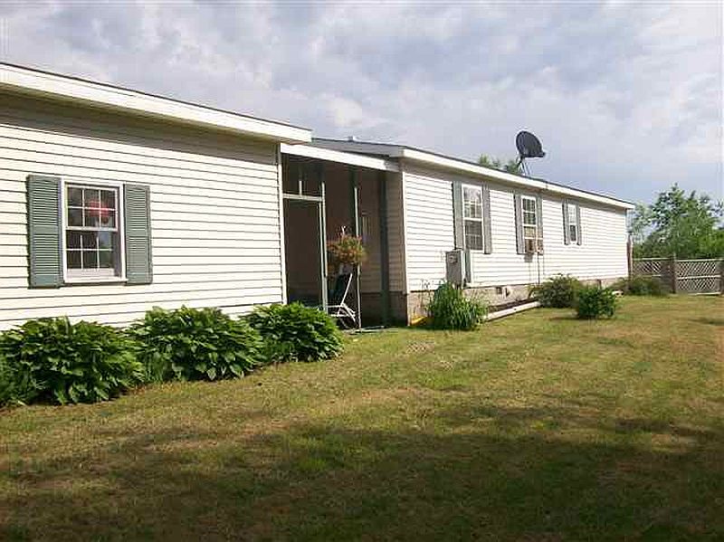 4th image of 42 MCDOUGALL Road
