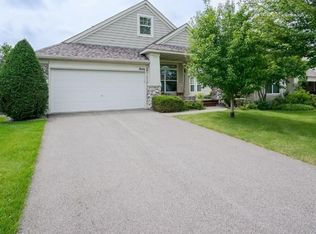 7646 Prairie Flower Blvd, Chanhassen, MN 55317