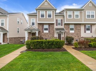 3211 Johanna Ware W, Wixom, MI 48393