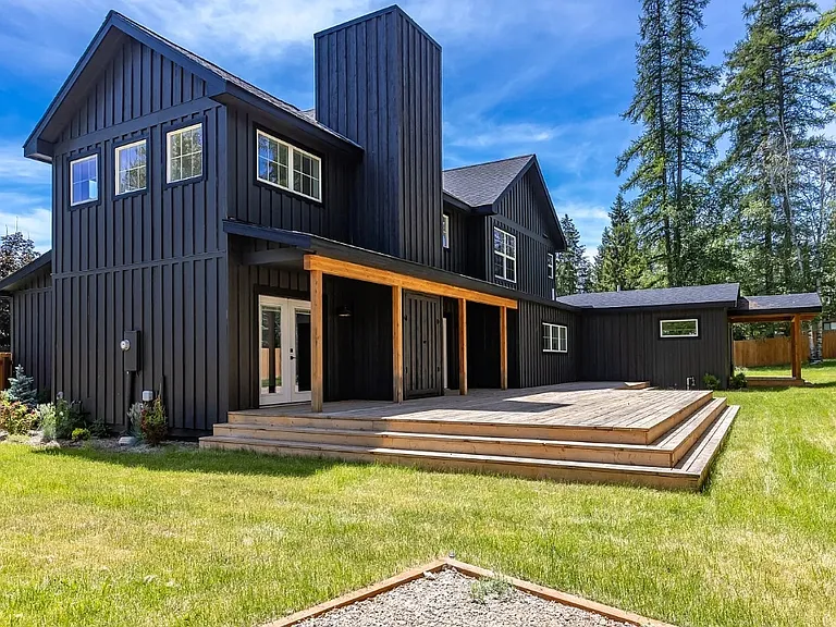 Wedgewood Ln — Photo 3