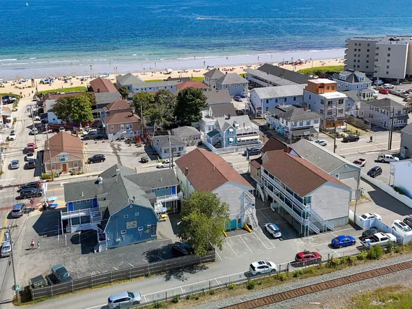 72 E Grand Avenue #103, Old Orchard Beach, ME 04064