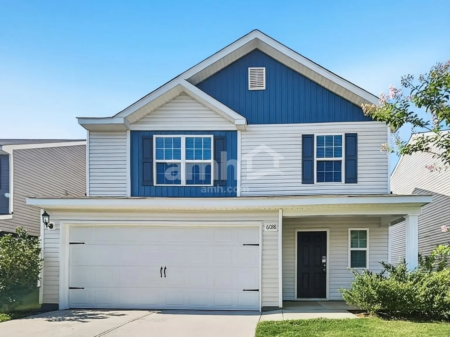 4 bed, 2.5 bath, 2002 sqft, $1,930 — Photo 1