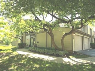 6301 Wells St, Downers Grove, IL 60516