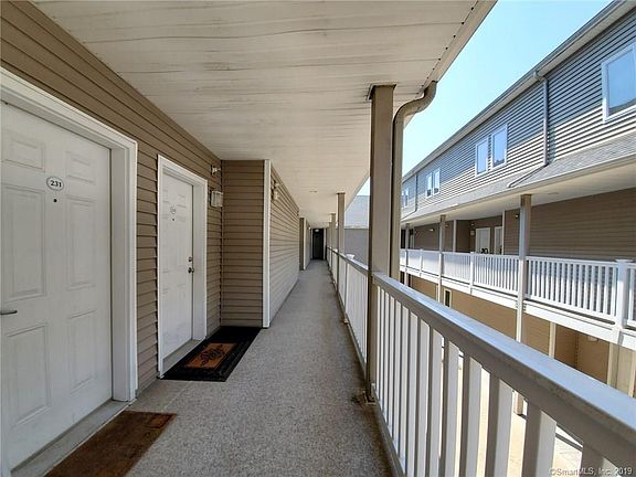 3rd image of 2660 North Ave #231