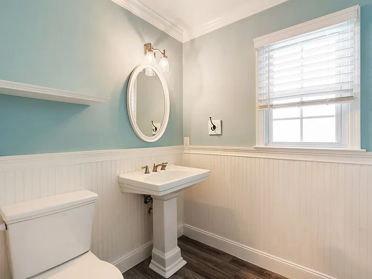 412 Peachtree Ln — Photo 22