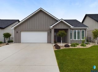 5809 E Rush St, Sioux Falls, SD 57110