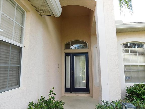 3rd image of 5004 Olde Kerry Dr