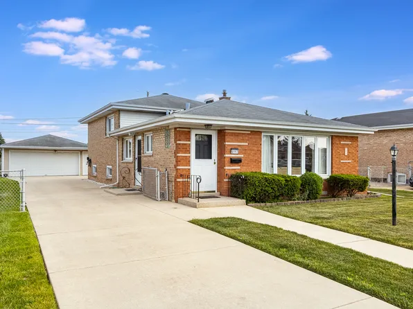 6117 W 80th St, Burbank, IL 60459