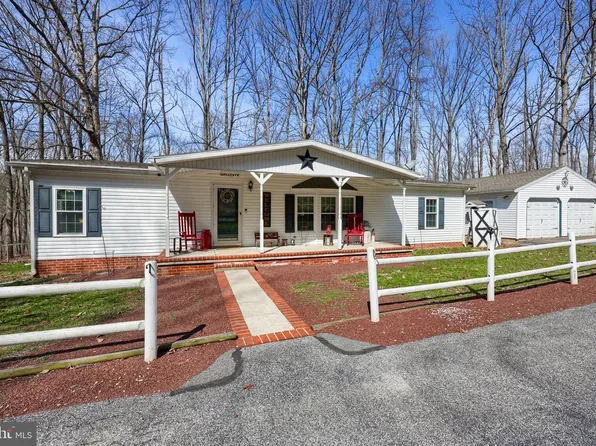 4790 Charolis Ct, Dover, PA 17315