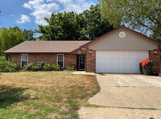 4801 Blue Ridge Ct, Muskogee, OK 74403