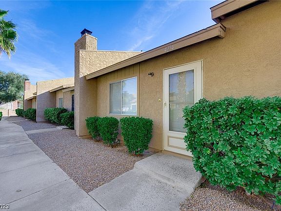 4th image of 4274 Rollingstone Dr
