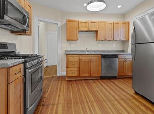 25 Argyle St APT 1, Dorchester Center, MA 02124