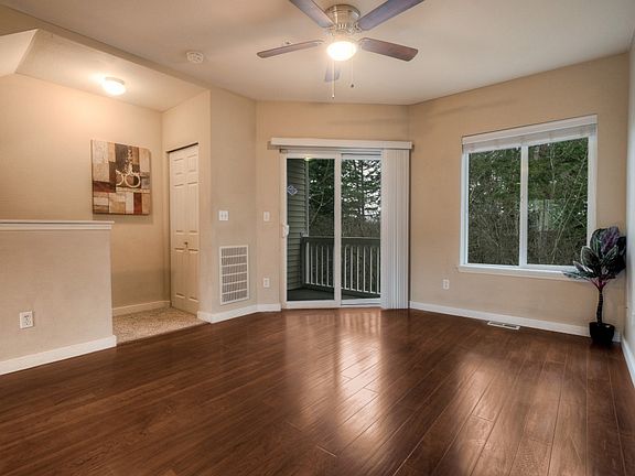3rd image of 17812 75th Ave E
