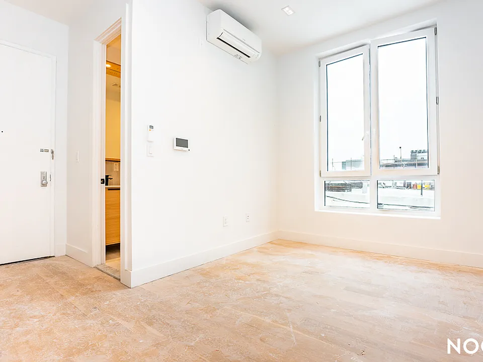 987 Bedford Ave #5B