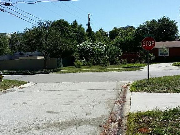 3rd image of 8000 36th Ave N