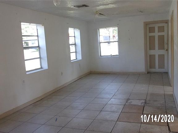 4th image of 1036 W 9th St