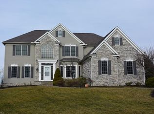 4161 Hawksfield Cir, Akron, OH
