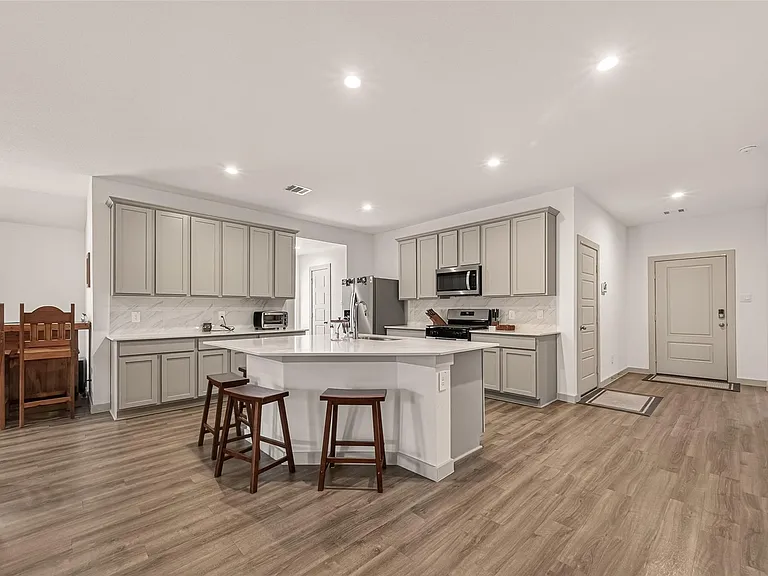 1119 Kinder Sky Ln — Photo 12