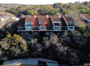 6820 Cypress Point N #6, Austin, TX 78746