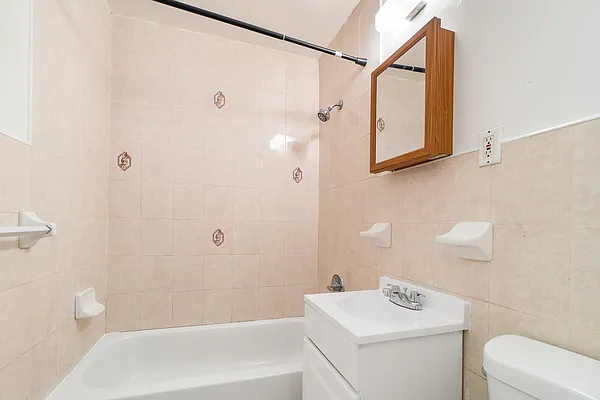 Rented by Corcoran | media 13