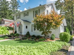1020 W Park Dr, Midland, MI 48640