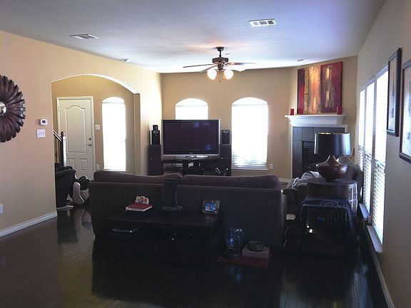 3rd image of 5670 Grosseto Dr