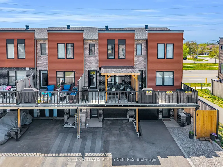 43 Fairlane Ave — Photo 2