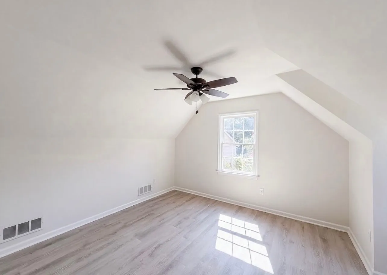 4 bed, 2.5 bath, 1651 sqft, $1,731 — Photo 4
