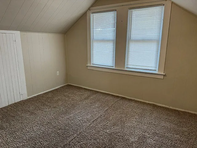 320 S 4 E — Photo 13