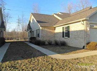 25408 Willowbrook Ct #12, Flat Rock, MI 48134