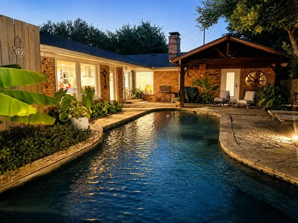 9016 Bretshire Dr, Dallas, TX 75228