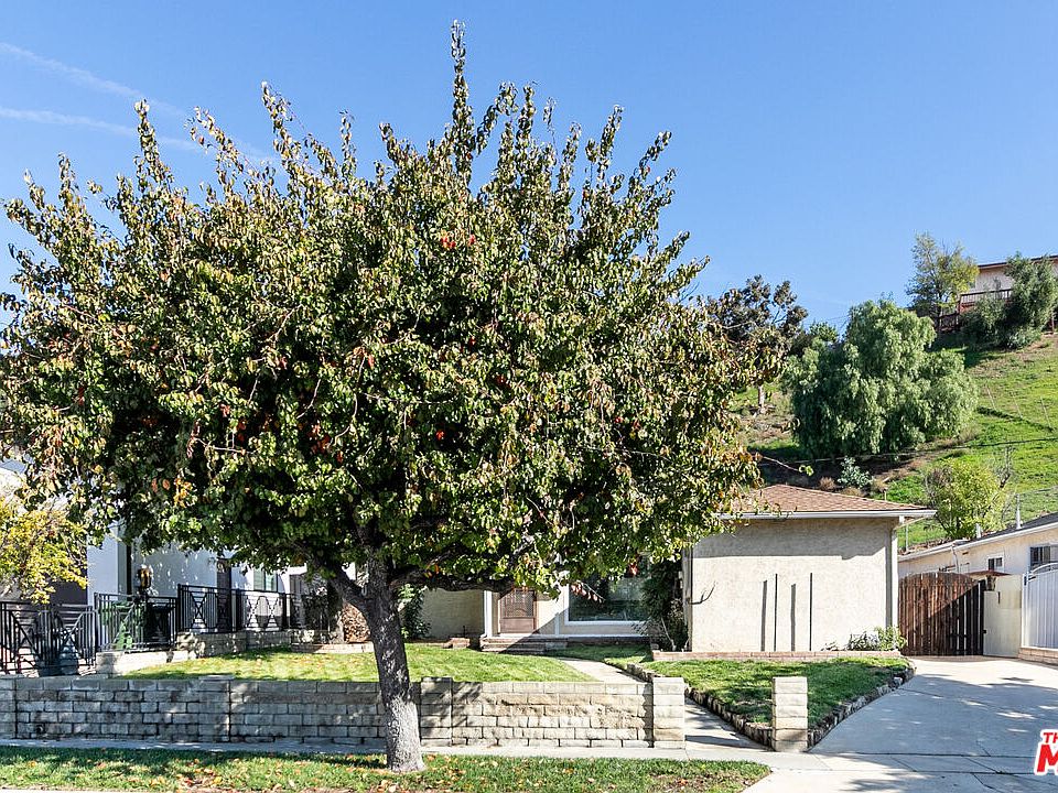 1st image of 8422 Glencrest Dr