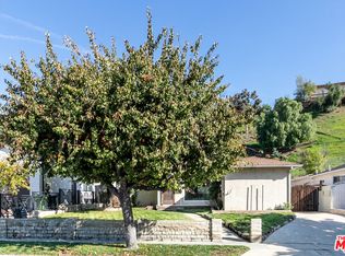 8422 Glencrest Dr, Sun Valley, CA 91352