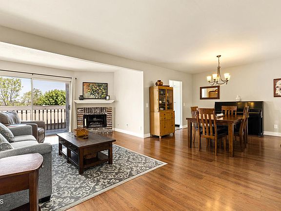 2nd image of 1805 Rainbow Terrace Ln