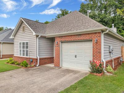 430 Holland Lakes Dr N, Pelham, AL, 35124