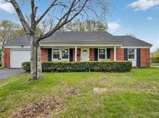 7 Emerson Dr, Schaumburg, IL 60194
