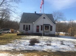 328 Noxon Rd, Poughkeepsie, NY 12603