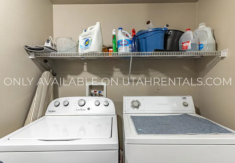 843 E 620 N #L2-2 — Photo 13