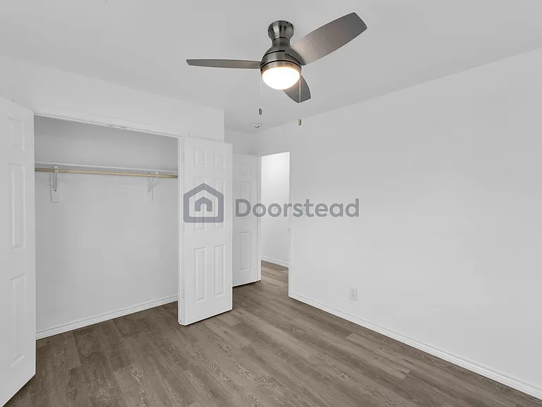 16026 Fitchburg Cir — Photo 17