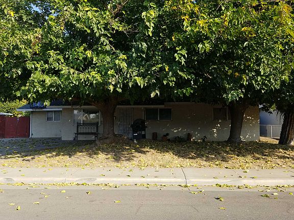 2nd image of 1531 1st St