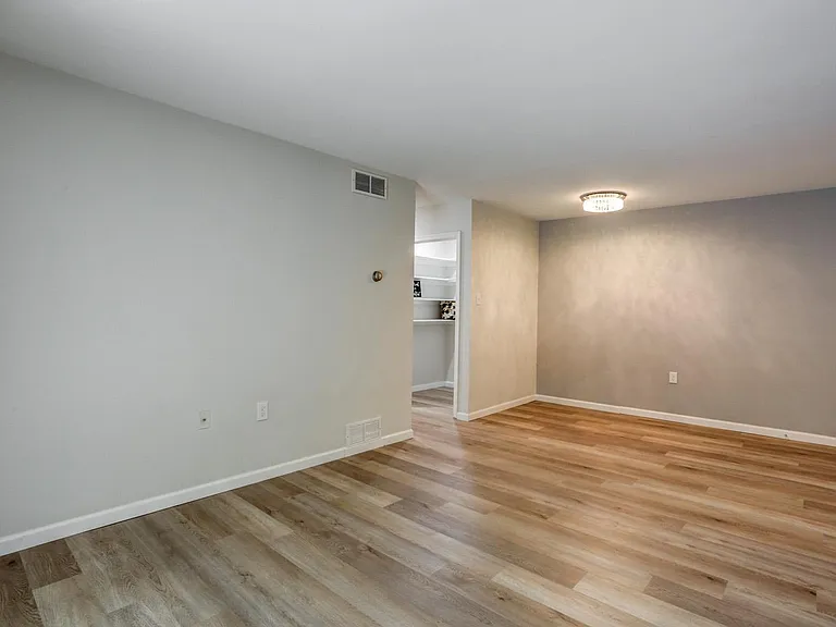 957 Avila Rd — Photo 8
